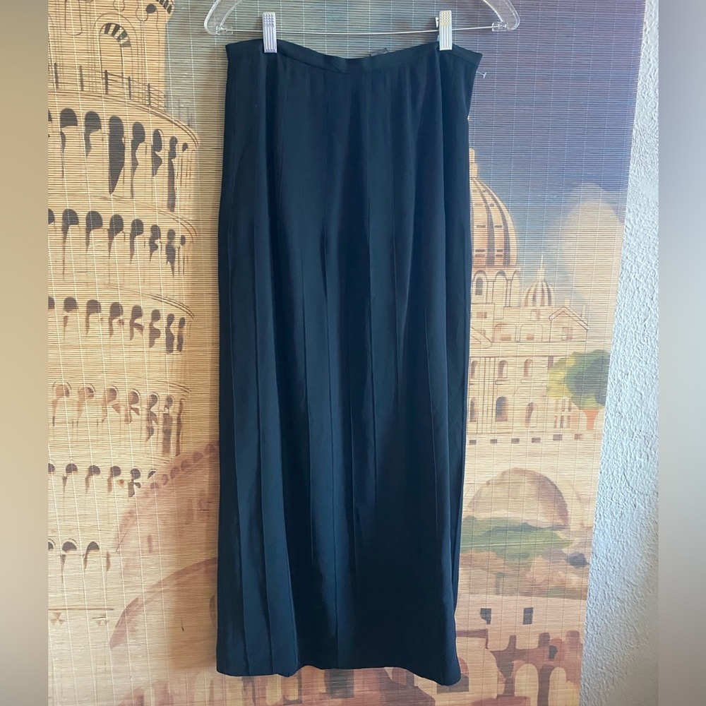 New Banana Republic NEW 100% SILK Dark Blue Skirt